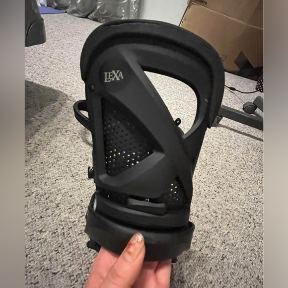 Women’s Burton Lexa EST size small snowboard bindings - Picture 3 of 6